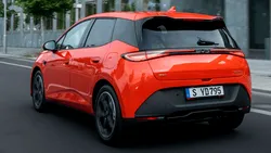 Chinezii lansează un model compact care ar putea pune presiune pe Dacia Sandero