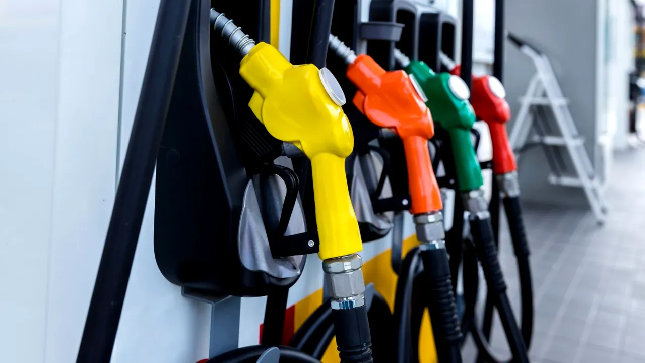 ce-faci-dacă-ai-pus-motorină-în-loc-de-benzină-sunt-5-pași-care-te-salvează-de-la-daună-totala 1 