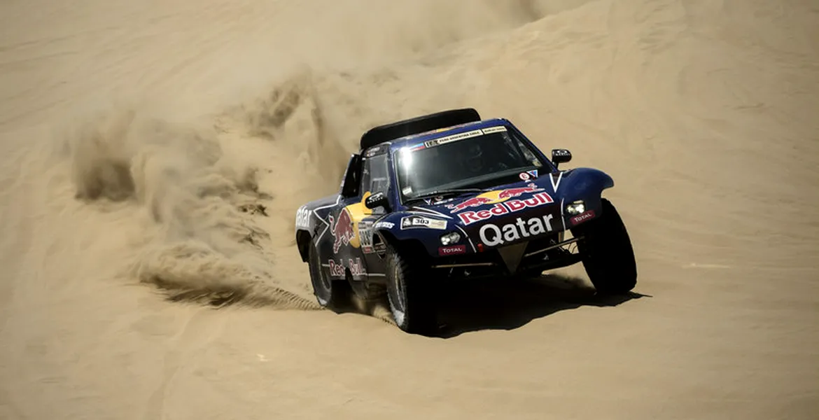 Dakar 2013: Sainz îl detronează pe Peterhansel în urma unei investigaţii