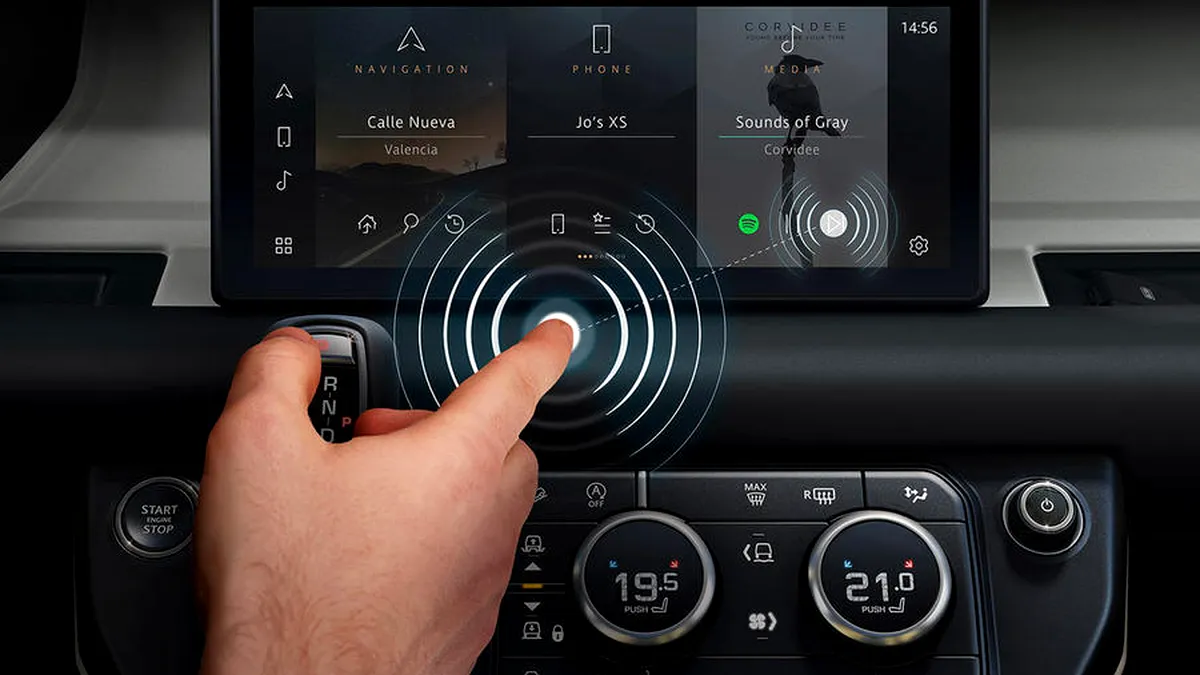 Jaguar Land Rover a dezvoltat un ecran tactil fără contact. Acesta folosește „atingerea predictivă”