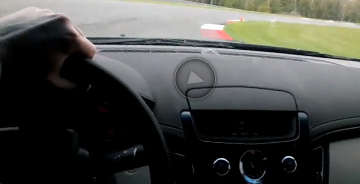 VIDEO: Cum se vede o tură pe circuit prin intermediul Google Glass