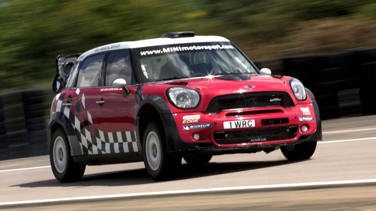 Vicepreşedintele FIA a testat MINI-ul John Cooper Works WRC