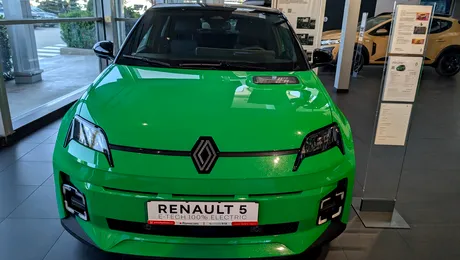 Cum a reușit Renault să depășească vehiculele electrice chinezești ieftine și să obțină profit în prima jumătate a anului