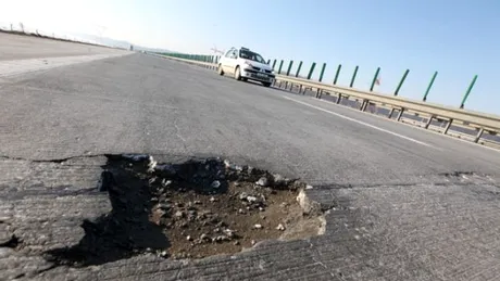 Autostrada Soarelui intră în reparaţii. Lucrări de asfaltare şi restricţii de circulaţie