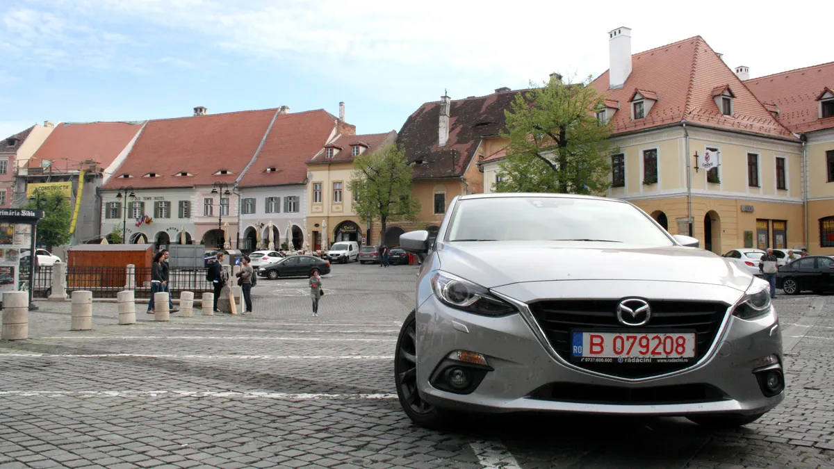 Mazda 3 depăşeşte bariera de 5 milioane de exemplare