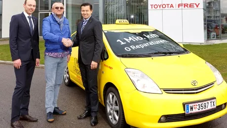 Un Prius taxi face dovada că maşinile hibride sunt fiabile