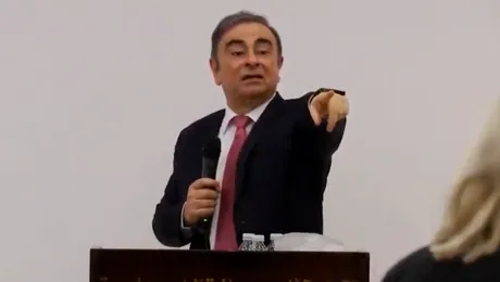 Carlos Ghosn înapoi la conducerea Nissan? Aceasta este propunerea unui acționar spusă la o adunare generală 