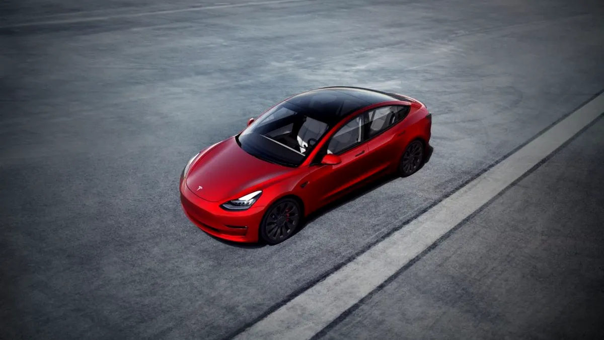 Premieră în România. Românii pot cumpăra mașini Tesla prin programul Rabla Plus