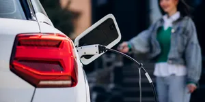 <span class='prepend'>Analiză |</span> Vânzările globale de vehicule electrificate au crescut în iulie 2026. Singura regiune în care cifrele sunt pe minus