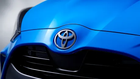Toyota confirmă o nouă tehnologie pentru bateriile mașinilor electrice. Promite autonomii de peste 1.000 KM