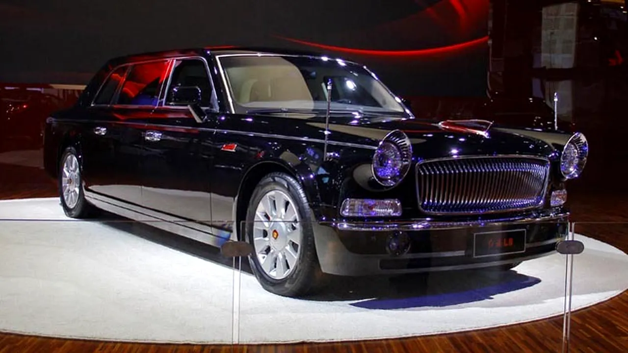 1-hongqi-l9-shanghai-2013-0 