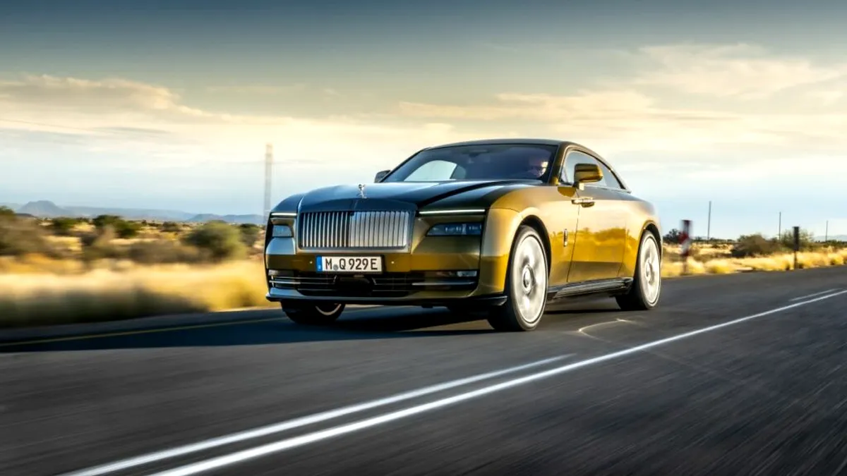 Rolls-Royce anunță că va lansa numai mașini electrice