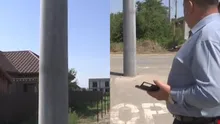 Satul din România în care un STÂLP a fost amplasat în mijlocul șoselei. Imagini greu de explicat