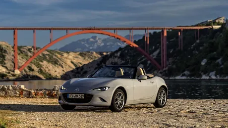 Mazda MX-5 sărbătorește 35 de ani. Cu ce vine nou versiunea din 2024?