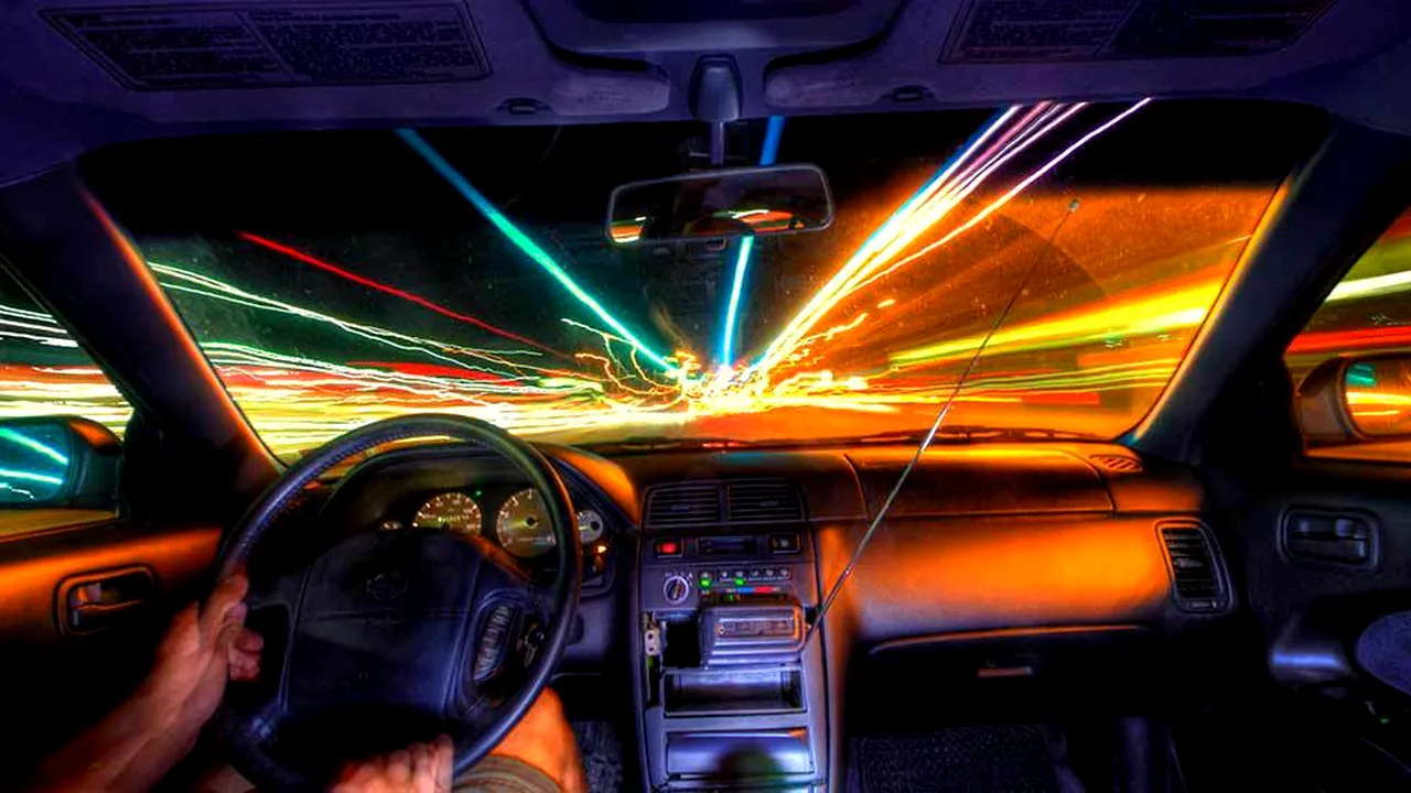 667-geekswipe-why-we-feel-car-sick 