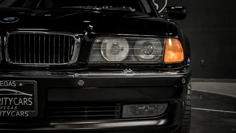 BMW-ul lui Tupac Shakur este scos la vânzare - GALERIE FOTO