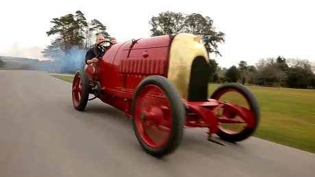 Bestia din Torino trăieşte! Cum arată maşina care nu s-a mişcat vreme de un secol. VIDEO