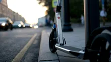 Care sunt NOILE REGULI OBLOGATORII PENTRU TROTINETELE electrice?! Intră în vigoare la 1 octombrie 2026, pe drumurile din Spania