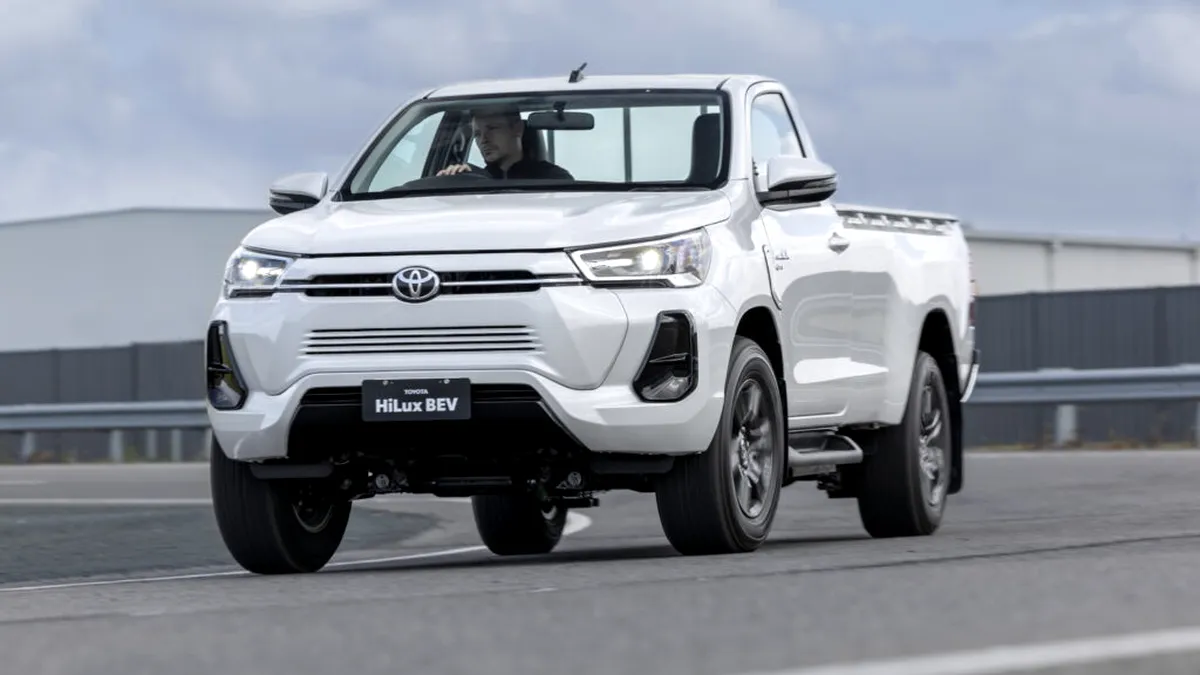Toyota anunță că Hilux va primi o versiune electrică în 2025