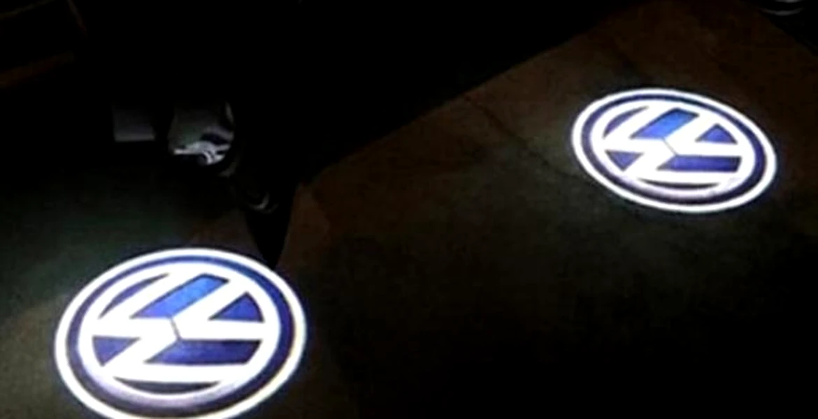 Investitorii VW cer daune uriaşe companiei, în urma scandalului emisiilor