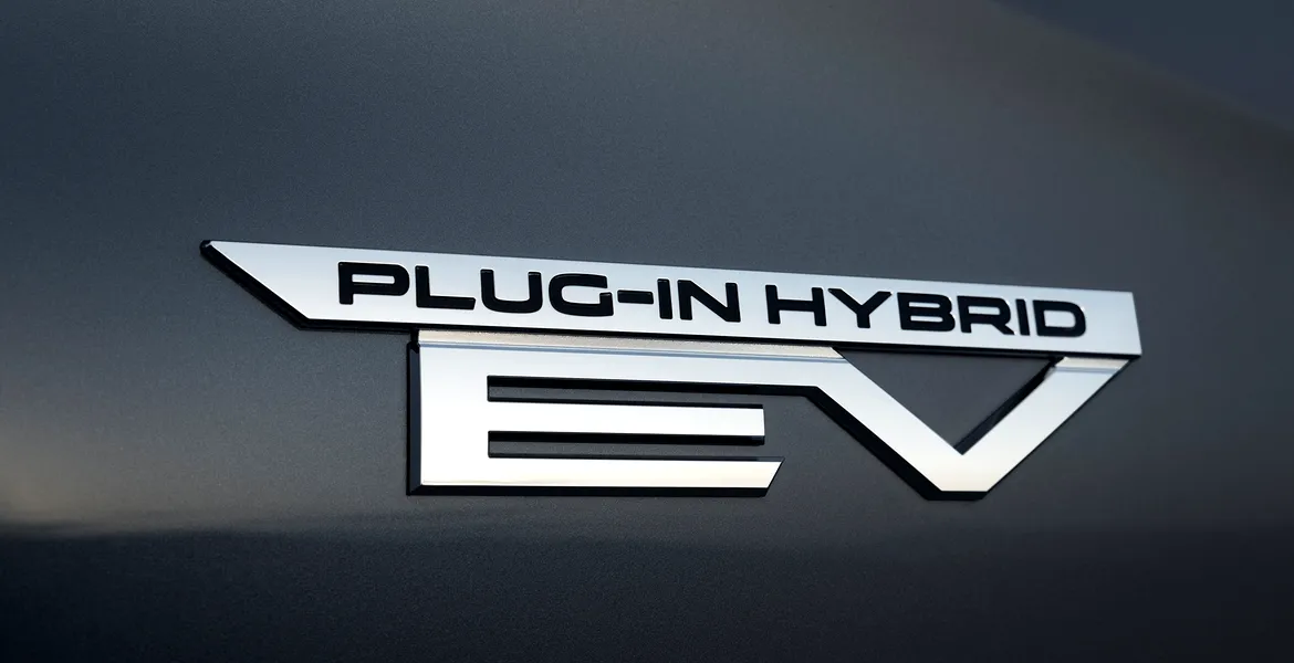 Comisia Europeană introduce teste de emisii mai drastice pentru mașinile PHEV