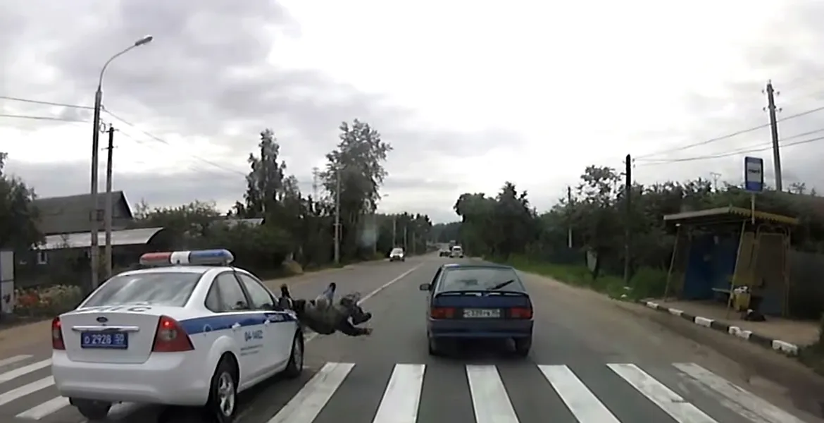 VIDEO: şi poliţia greşeşte câteodată. În cel mai amatoricesc mod cu putinţă