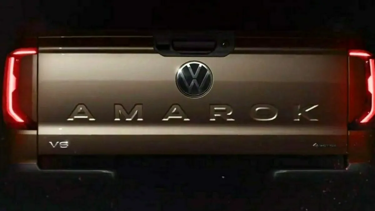 Volkswagen a publicat prima fotografie cu interiorul viitoarei generații Amarok (cu video)