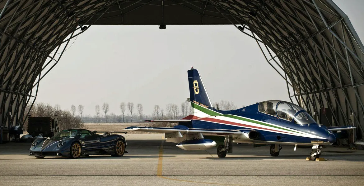 Promo Pagani Zonda Tricolore