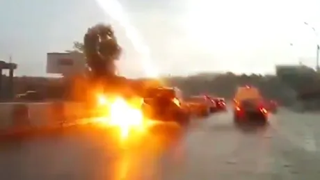 Ce se întâmplă cu o maşină lovită de fulger? Cât de mare este pericolul? - VIDEO