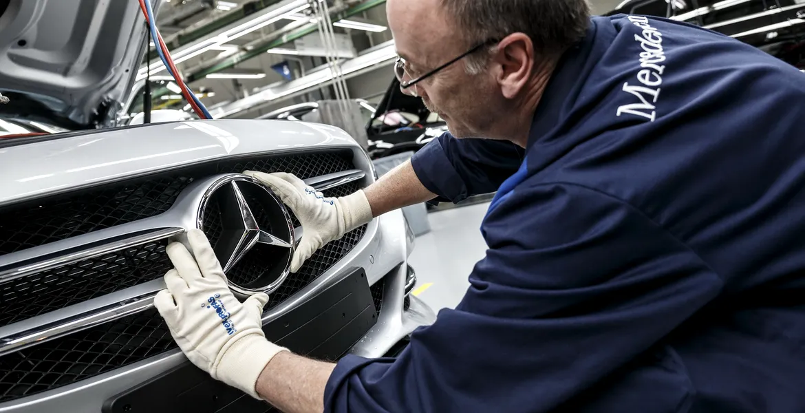 Mercedes a ales pentru producţie altă ţară în defavoarea României