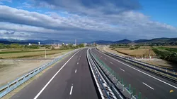 Cinci proiecte majore de infrastructură riscă să fie blocate din cauza disputei dintre CNAIR și CNIR