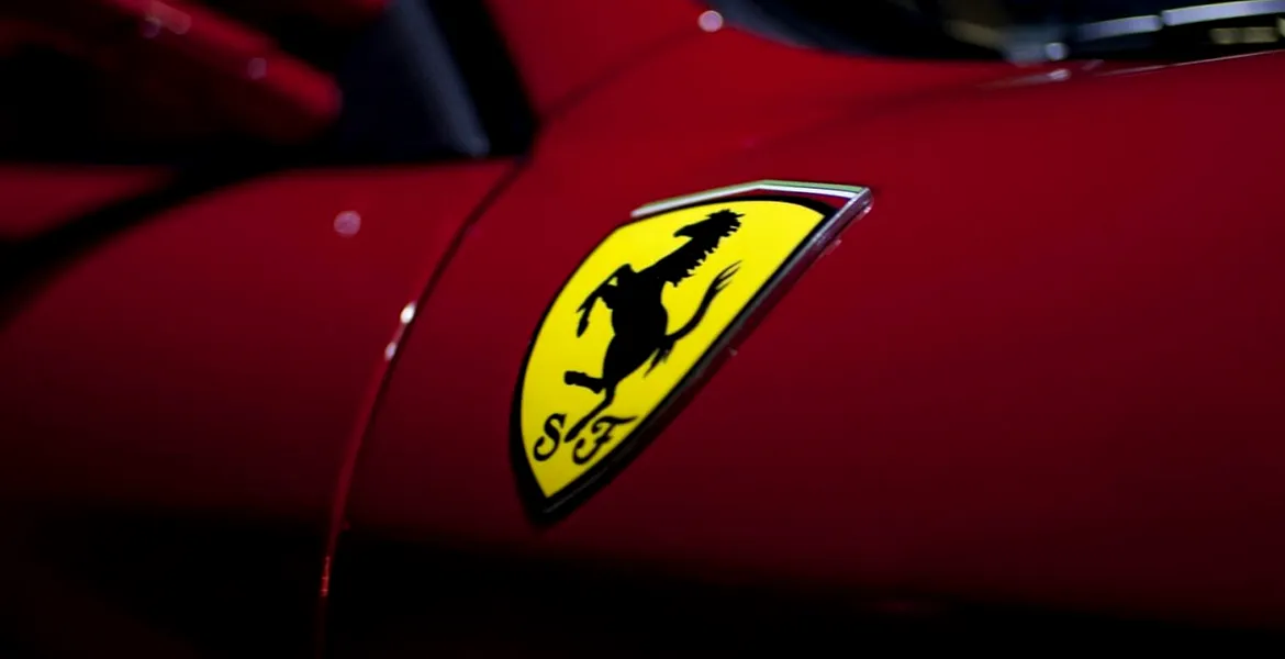 VIDEO. Ferrari sărbătorește 75 de ani de existență cu un logo aniversar