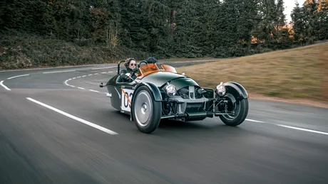 Morgan a prezentat noul Super 3, înlocuitorul lui 3 Wheeler