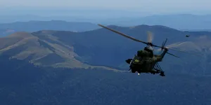 Spectacol aviatic pe cerul Bucegilor: Ediția a III-a a „Spotters Day” aduce aeronavele militare la Crucea de pe Caraiman