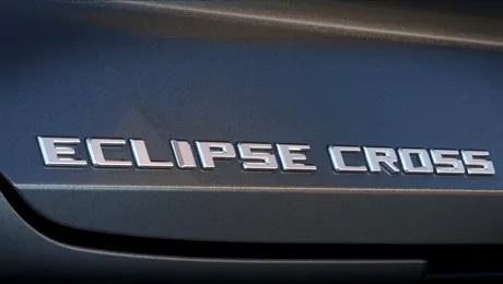 Mitsubishi a publicat primele fotografii cu noul Eclipse Cross. Avem de-a face cu un model pur electric