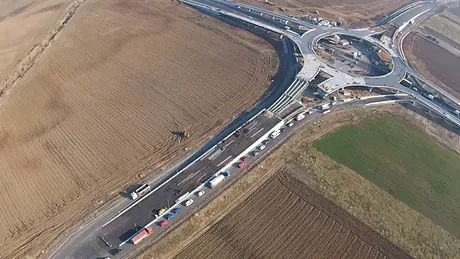 Primul sens giratoriu suspendat din România va fi inaugurat în curând - FOTO-VIDEO