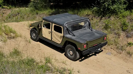 Hummer H1 intră din nou în producţie! Oarecum…