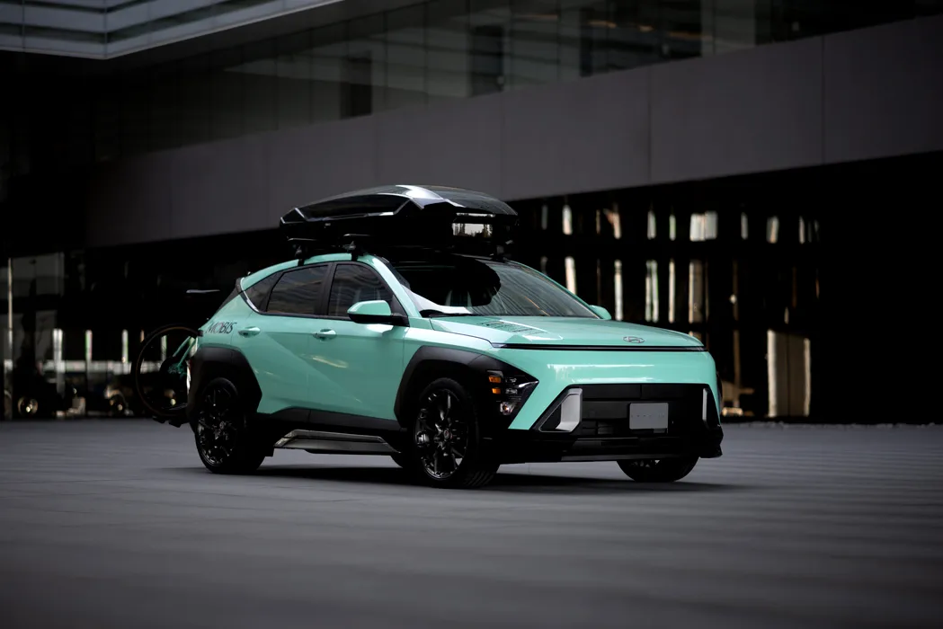 https%3A%2F%2Fwww.promotor.ro%2Fwp-content%2Fuploads%2F2023%2F10%2Fhyundai-aduce-la-sema-un-concept-car-bazat-pe-noua-kona-galerie-foto-1-scaled.jpg