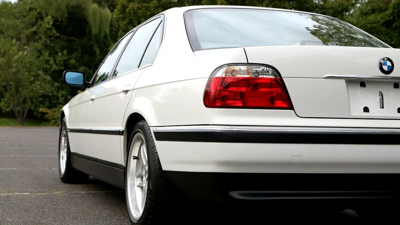 BMW Seria 7 6 