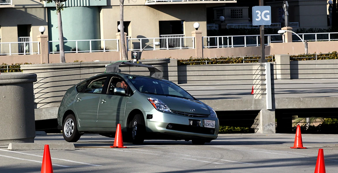 E oficial! Maşinile autonome au liber pe drumurile din California
