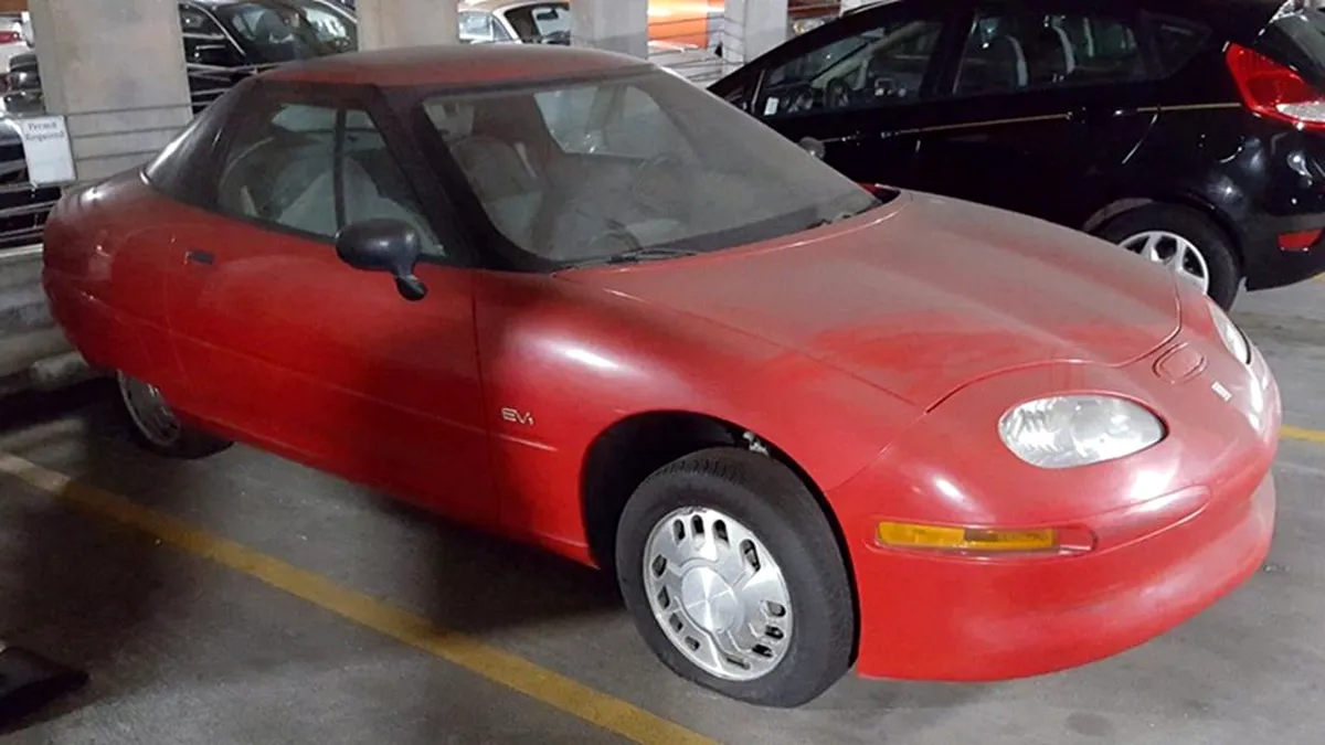 Un GM EV1 extrem de rar a fost găsit abandonat în Atlanta