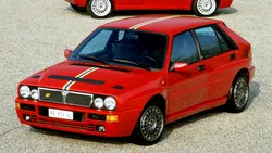 Lancia vrea să revitalizeze legendarul Delta HF Integrale