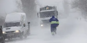 Șoferi, pregătiți-vă mașinile! Un vortex polar puternic va afecta România în perioada următoare