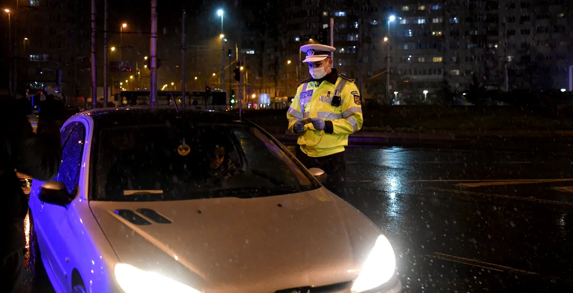 În ce zone au voie polițiștii să stea cu radarul? Dacă sunt „ascunși în boscheți”, poți contesta amenda?
