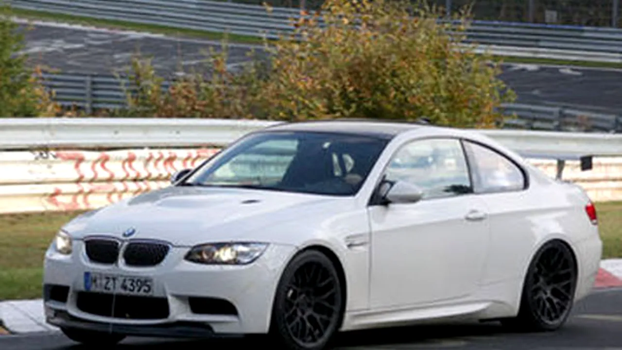 1-bmw-m3-csl 