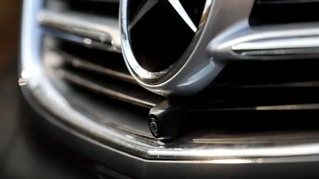 Test drive Mercedes-Benz V250d. Spaţios ca un monovolum, luxos ca o limuzină