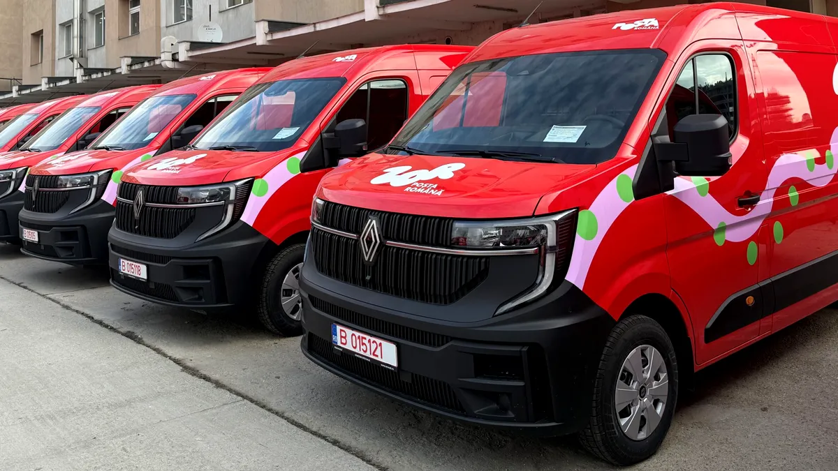 Poșta Română a cumpărat 80 de autoutilitare Renault Master. Ce dotări au noile vehicule