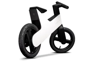 Aceasta nu este bicicleta electrică de la Tesla pe care o așteptai. E pentru copii, da, și nu e o glumă!