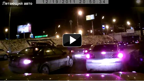Video: Atenţie cad maşini!