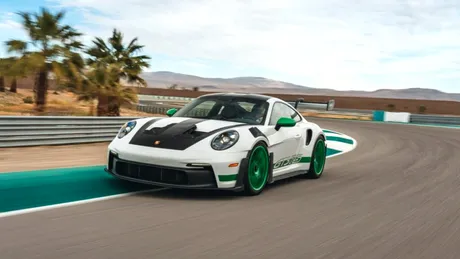 Pentru colecționari: ediție specială Porsche 911 GT3 RS cu pachetul Tribute to Carrera RS Package